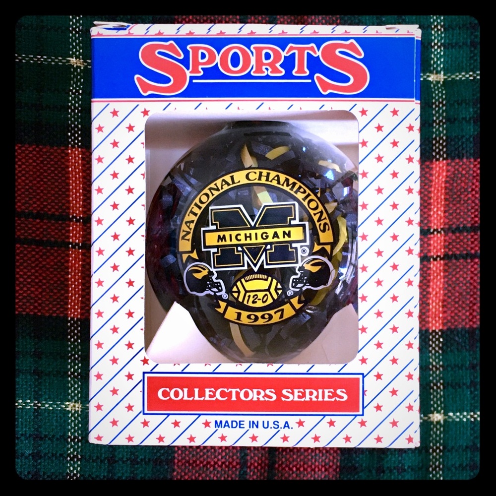 Michigan Natl Champions 1997 Xmas Ornament